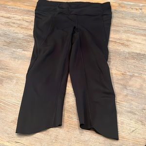 Low wait  (cropped) Athleta workout pants